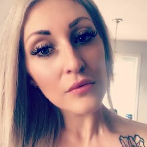 Meet your Posher, Roxanne